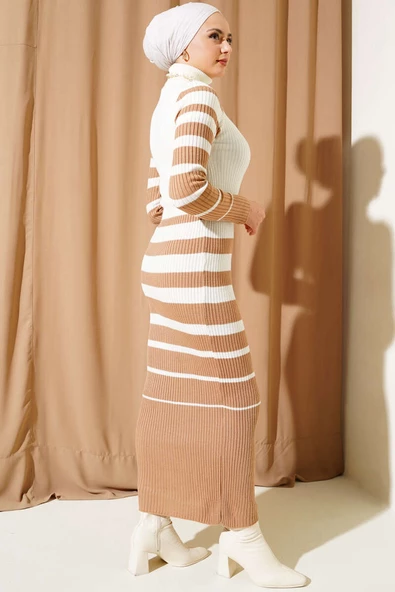 Boğazlı Çizgili Fitilli Triko Elbise Büsküvi - 3