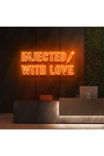 Twins Led Aydınlatma INJECTED WITH LOVE Yazılı ve Şekilli Neon Tabela