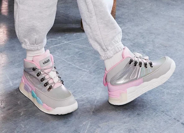 Vicco Kız Çocuk Ellen Işıklı Bot ürün görseli