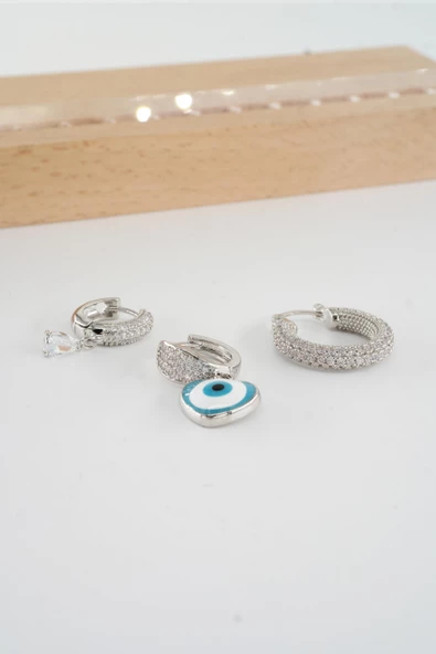 Kadın Vip Seri  Antialerjik Baget Zirkon Taşlı  3'lü Küpe - Resim 4