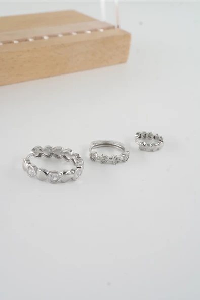 Kadın Vip Seri  Antialerjik Baget Zirkon Taşlı  3'lü Küpe - Resim 2