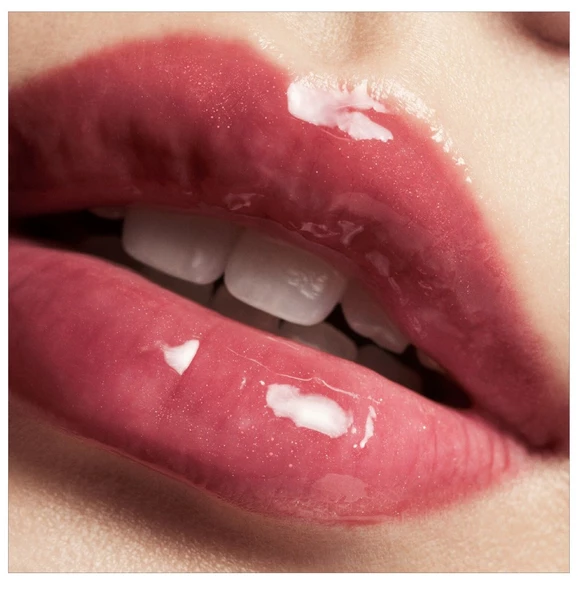 FENTY BEAUTY Mini Gloss Bomb Universal Lip Luminizer Fu$$y - Shea Yağlı Dudak Parlatıcı 5.5 ml - 4