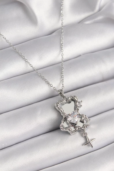 Gümüş Renk Ayna Ayıcık Model Zirkon Taşlı Kalp Detay Kadın Kolye - EBJ241221W30094 ürün görseli