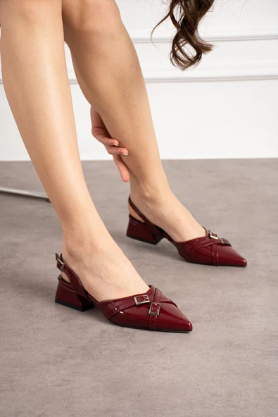 LUXRY Kemer Detaylı Bilekten Bağlamalı Kısa Klasik Kadın Topuklu Ayakkabı - 7