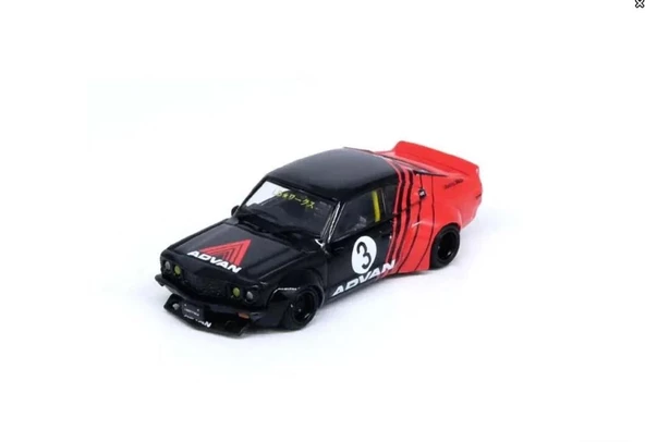 İnno64 LBWK RX-3 Savanna Model Araba - 2