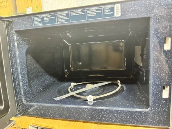 Samsung GE83X 23 lt Siyah Mikrodalga Fırın - KUTU HASARLI - 7