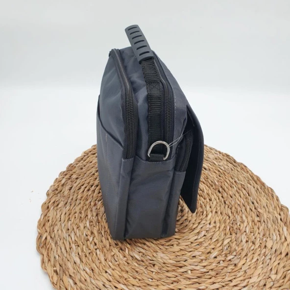 Orta Boy Dikey Model Erkek El Çantası - Resim 6