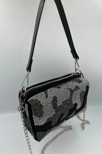 Taş İşlemeli Zincir Askılı Çanta 20x30 cm ürün görseli