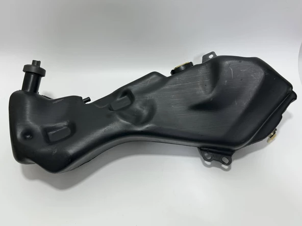 Gilera Runner Benzin Deposu Çıkma Parça - 4