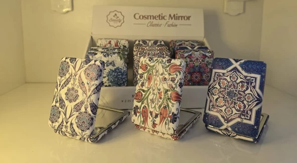 12'li Büyüteçli Dikdörtgen Cep Aynası ürün görseli