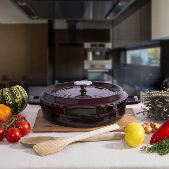 Lava Trendy Premium Serisi Demir Döküm Pilav Basık Yayvan Tencere 24 Cm Majolika Mor - Resim 4