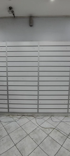 Aliminyum Oluklu Çerçeveli Mağaza Rafı - 2