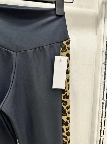 Kadın Full Likralı Mikro Dalgıç Kumaş Leopar Desenli Yüksek Bel Tayt - 4