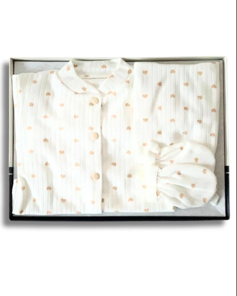 Organik 5 Parça Fitilli Kalp Baskılı Yenidoğan Hastane Çıkışı Seti (Bej) - Resim 3