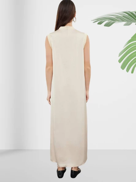 Sıfır Yaka Kolsuz Krem Düz Uzun Saten Elbise - Resim 4
