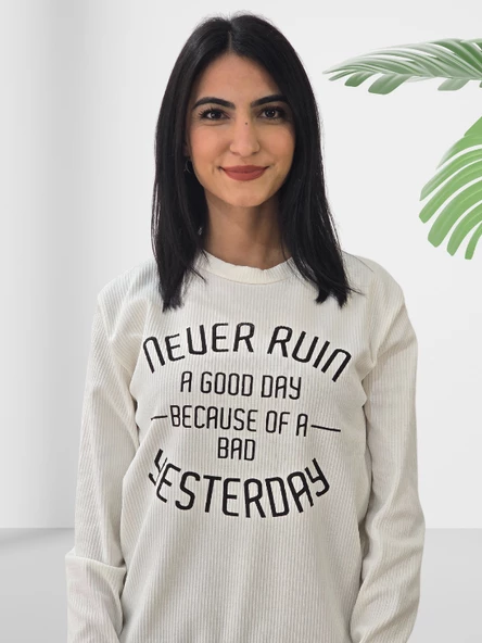 Never Run Baskılı 0 Yaka Sweatshirt (Beyaz) - 3
