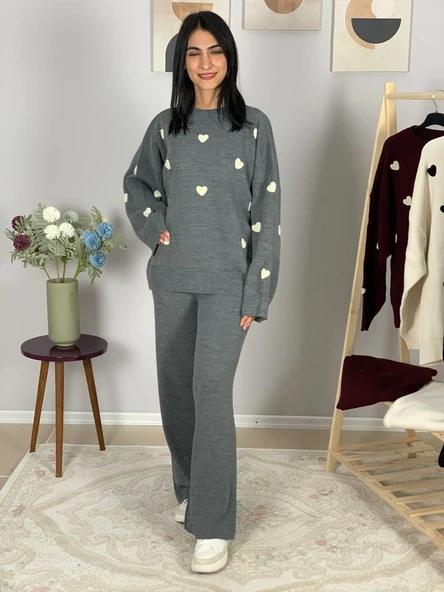 Kadın Uzun Kol Kalpli Bisiklet Yaka Triko Kazak Pantolon Takım (Gri) - Resim 4