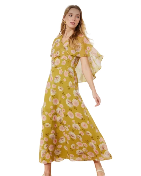 Şifon Astarlı Yeşil Çiçek Desenli Elbise ürün görseli