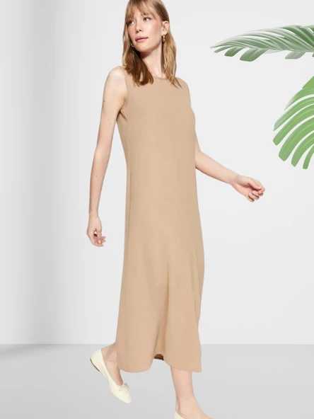 Sıfır Yaka Kolsuz Düz Uzun Saten Elbise - Resim 2