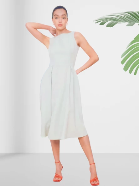 Kayık Yaka Diz Altı Düz Beyaz Elbise - Resim 2