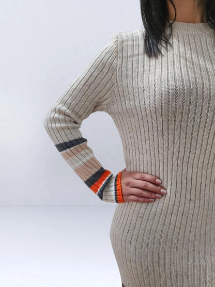 Fitted Kesim Sıfır Yaka Triko Elbise (Bej) - 5