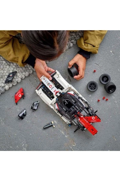 Lego 42137 Technic Formula E Porsche 99X Electric - 8