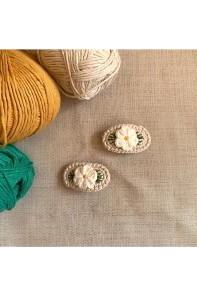 Yasemin Figürlü Örgü Çıt Çıt Toka Krem Tek Ebat ürün görseli