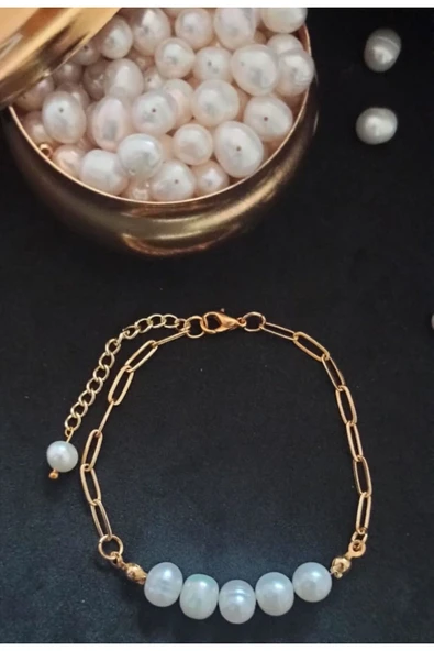 24k Altın Kaplama Gerçek Beyaz İnci Kare Zİncir Detaylı Tasarım Bileklik Beyaz Tek Ebat ürün görseli