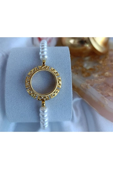 Mayorka İnci Detaylı Çeyrek Kasası Altın Kaplama Tasarım Bİleklik Beyaz - Resim 2