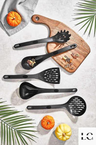 Pratik 5'li Yanmaz Yapışmaz Teflon Servis Seti 220 Derece Dayanıklı Servis Sunum Seti Siyah Set ürün görseli 1