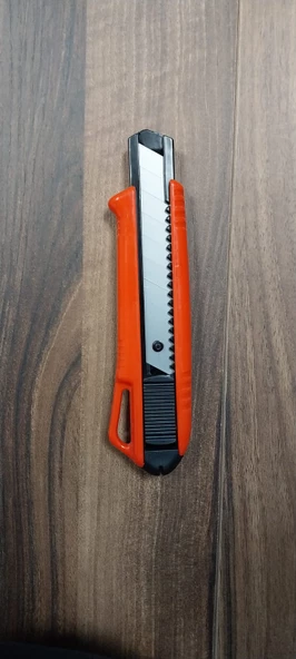 Batu Legent Kırmızı Maket Bıçağı Batu02