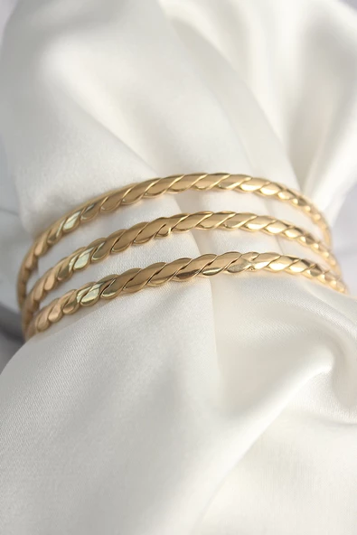 316L Çelik Gold Renk Burma Ajda Model Kadın Bileklik - TJ-BB6484