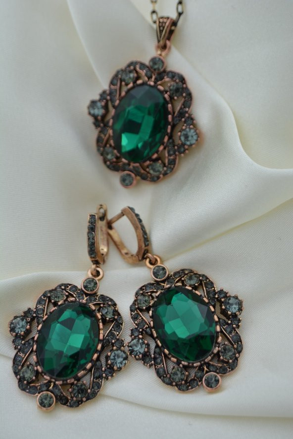 STONEAGE Zümrüt ve Zirkon Taşlı Kolye ve Küpe Set Takım Yeşil - 5