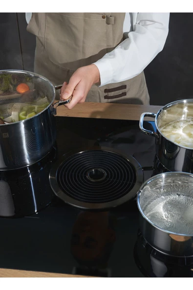 ZWILLING (650600000) QUADRO 5 PRC CELIK TENCERE SETI - Resim 2