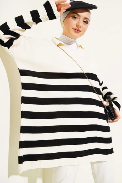 Gömlek Yaka Çizgili Triko Tunik Bej ürün görseli 1