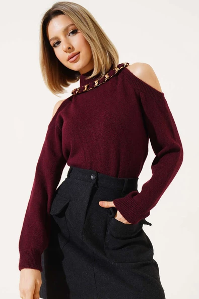 Yaka Zincirli Omuzu Açık Kazak Bordo - 2