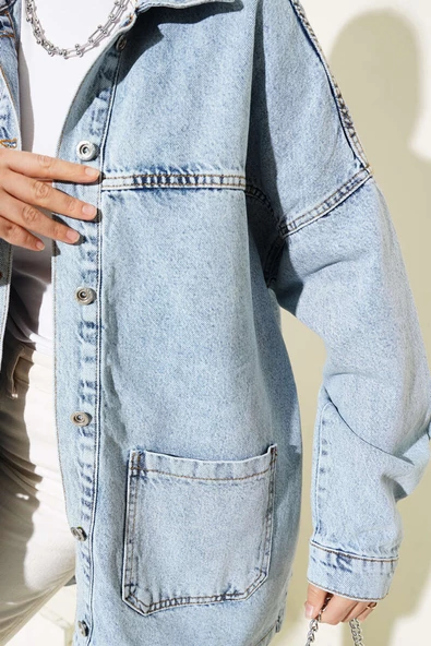 Metal Düğmeli Oversize Kot Ceket Kar Açık - 4