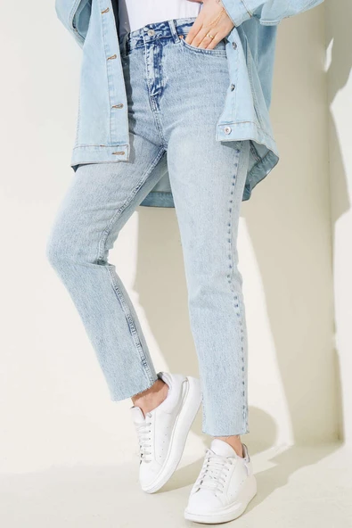 Dar Paça Lazer Kesim Kot Pantolon Kar Açık - Resim 2