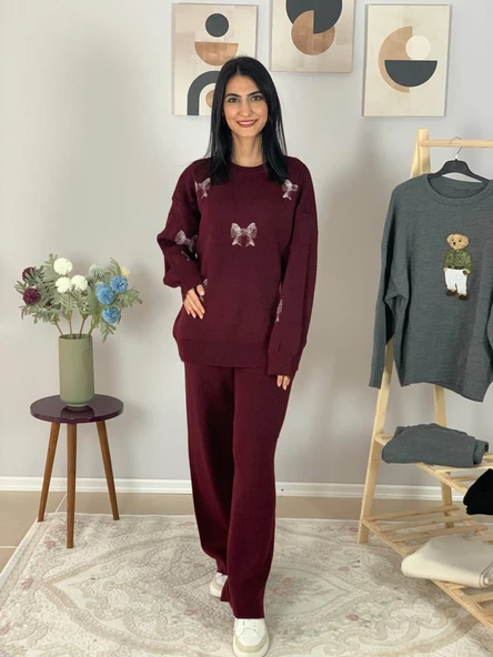 Kadın Uzun Kol Fiyonk Nakışlı Bisiklet Yaka Triko Kazak Pantolon Takım (Bordo) - 4