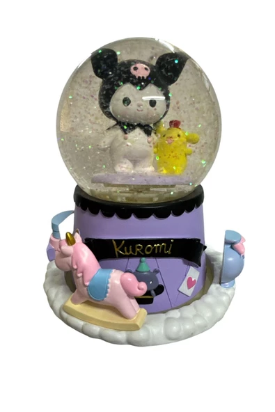 NETAVANTAJ Kuromi Ve Pompompurin Gözü Açık Dev Boy Işıklı Müzikli Kar Küresi