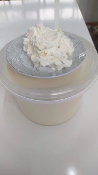 KÖY YAPIMI SÜZME YOGURT