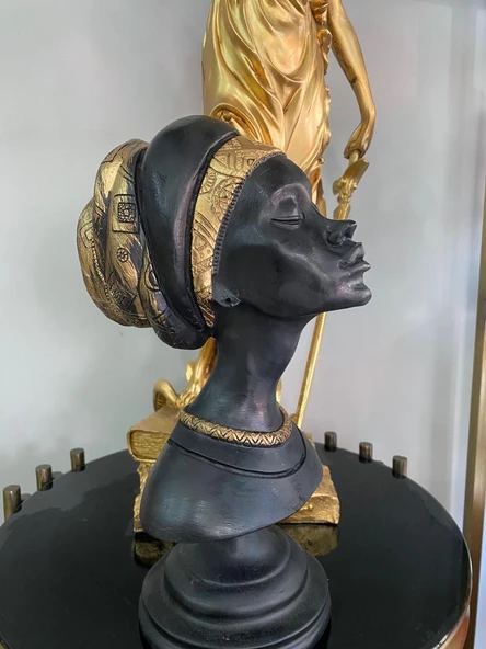 Dekoratif Afrikalı kadın Kaideli  Biblo - Resim 2