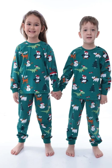 Yılbaşı Temalı Pamuk Unisex Çocuk Bisiklet Yaka Yeşil Pijama Takımı