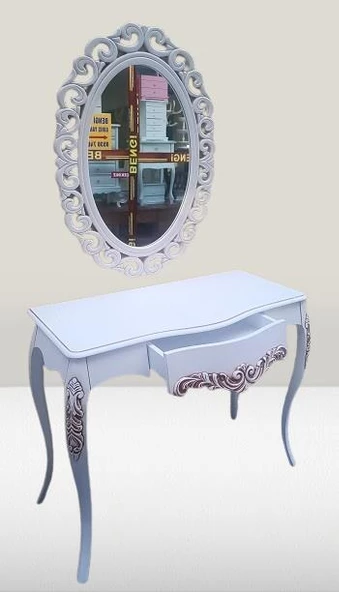 Dresuar MODEL 90522 Vintage Oymalı Bombe Kapak Kayın Lükens Ayak Beyaz El Yapım ürün görseli