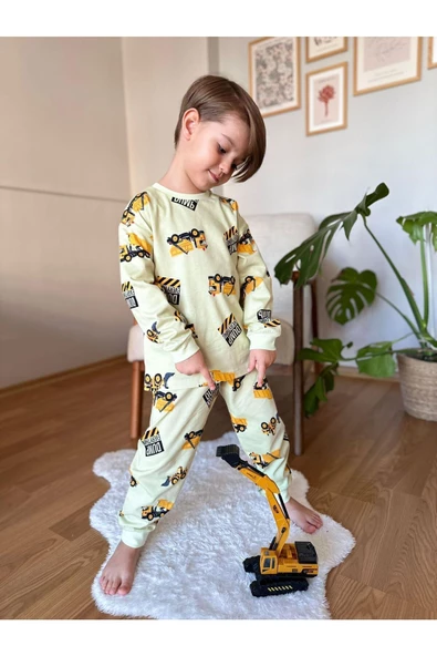 Kepçe Desenli Pijama Takımı