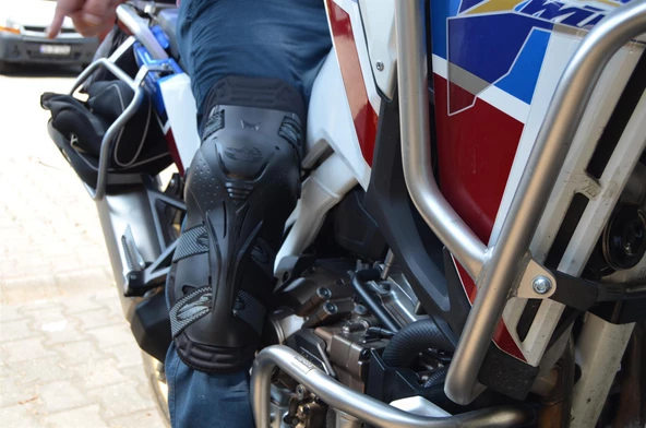 Kobra Motosiklet Mafsallı Dizlik Siyah - Resim 5