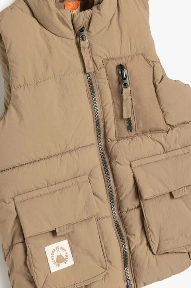 Koton Erkek Bebek Şişme Yelek Kapüşonlu İçi Polar Astarlı Kapaklı Cep Detaylı - Resim 3