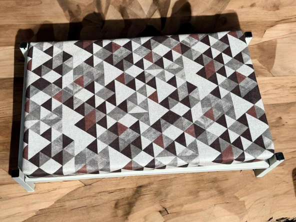 ED PET DİZAYN İronbed 30x50 Kedi Köpek Yatağı Beyaz. Ergonomik Tasarım Minderi Ile Beraber - 2