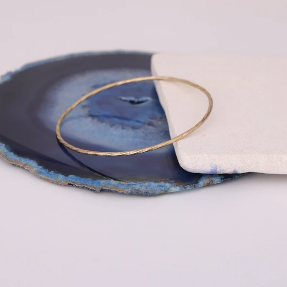 925 Ayar Altın Mikron Kaplama Burgulu Ajda Gümüş Bilezik - BV00103 ürün görseli 1