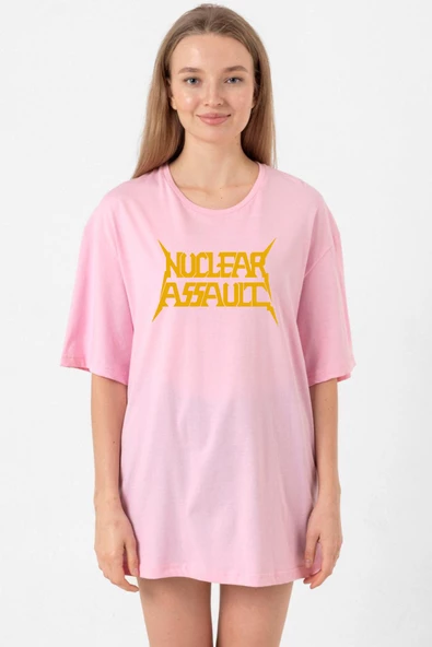Nuclear Assault Lettern Pembe Kadın Oversize Tshirt ürün görseli 1